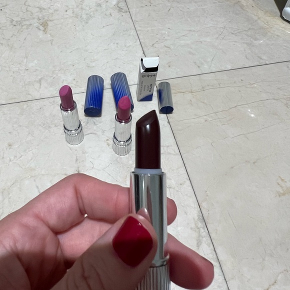 Bundle of three Estée Lauder the estee edit lipsticks NWT:Wrapped & barely used - Picture 4 of 6